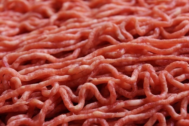 Beef, ground, 80% lean meat / 20% fat, raw Beef, ground, 80% lean meat / 20% fat, raw